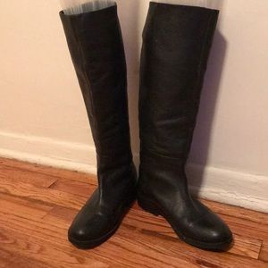 Black leather riding boots